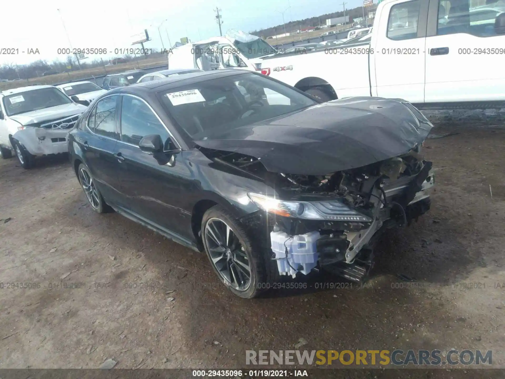 1 Photograph of a damaged car 4T1B61HK8KU798791 TOYOTA CAMRY 2019