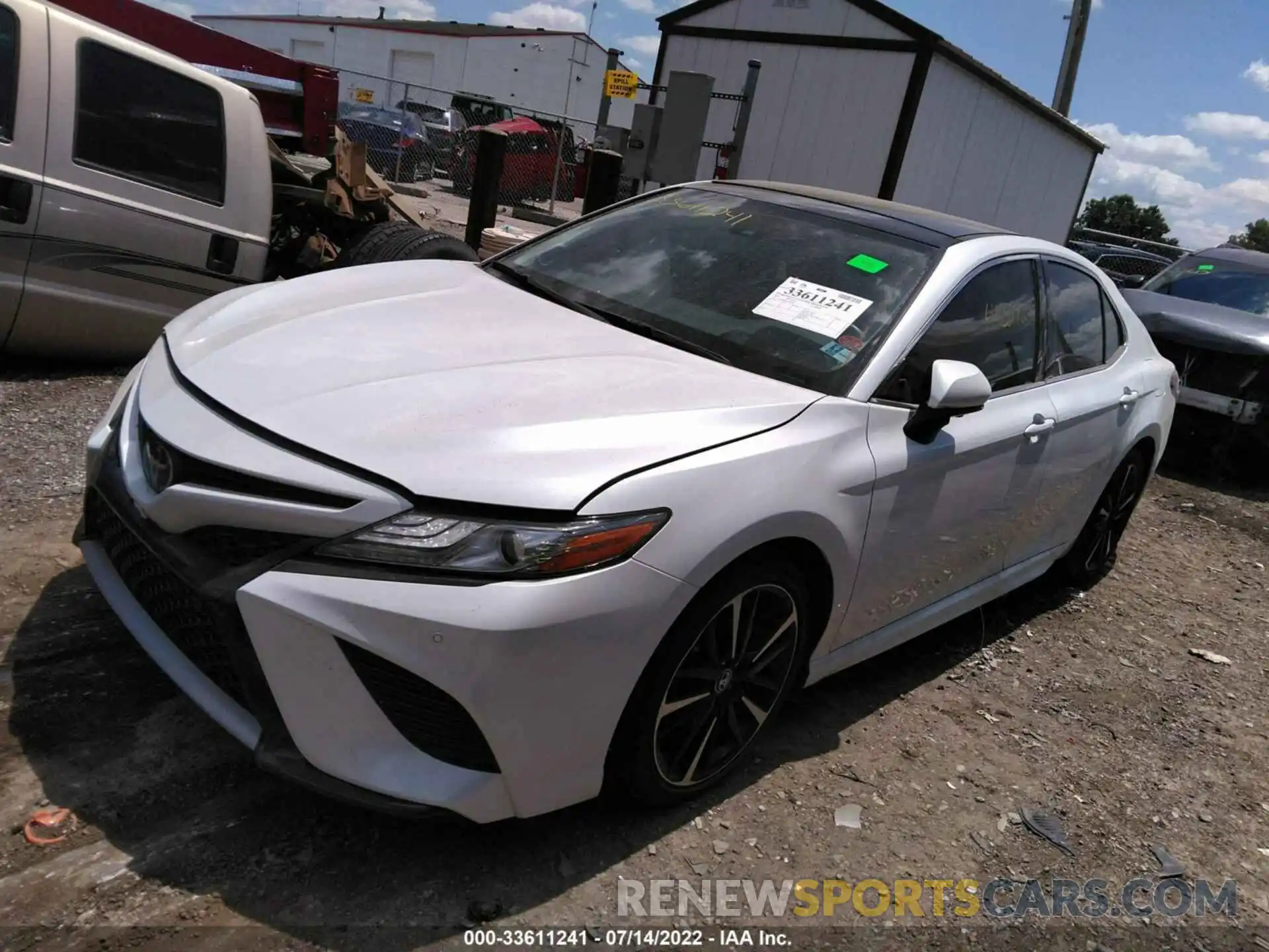 2 Photograph of a damaged car 4T1B61HK8KU801205 TOYOTA CAMRY 2019