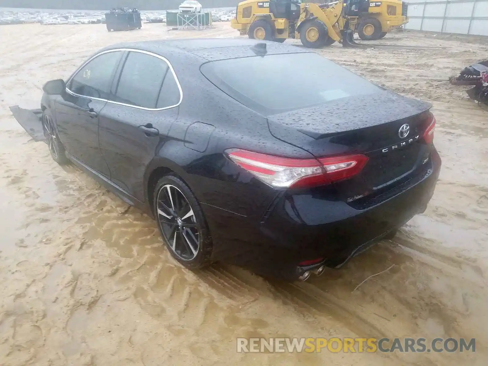 3 Photograph of a damaged car 4T1B61HK8KU810101 TOYOTA CAMRY 2019