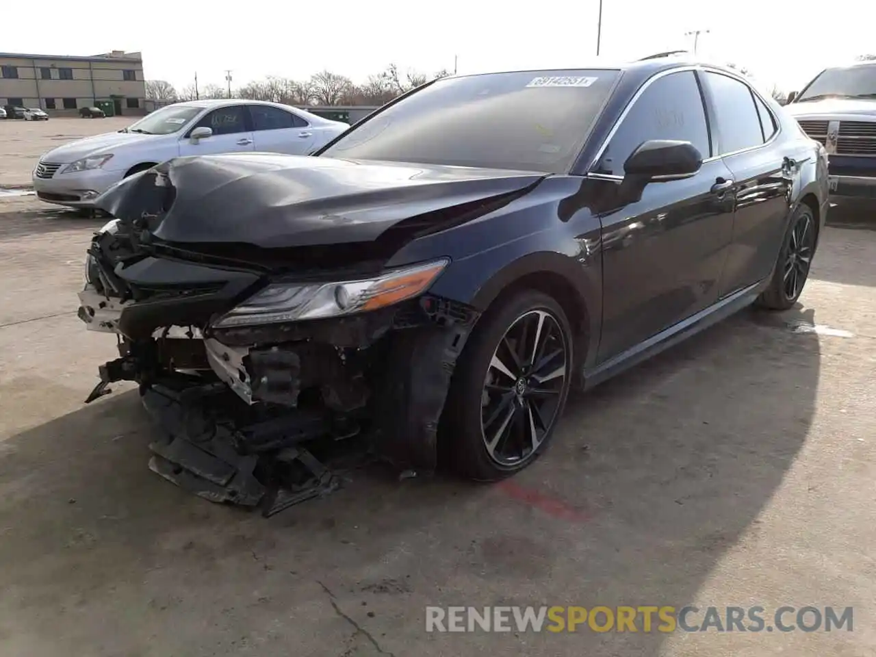 2 Photograph of a damaged car 4T1B61HK8KU819204 TOYOTA CAMRY 2019