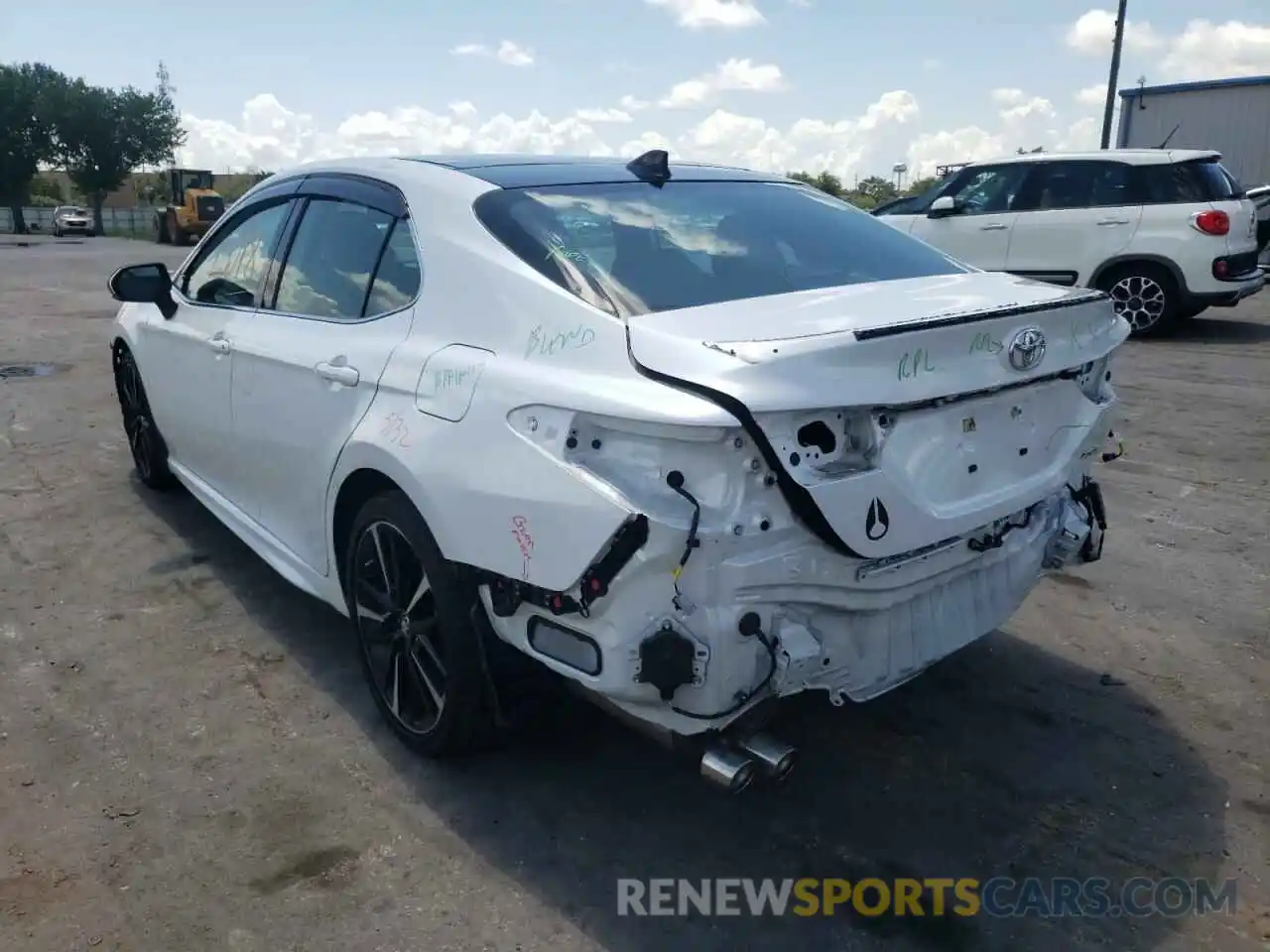 3 Photograph of a damaged car 4T1B61HK8KU821938 TOYOTA CAMRY 2019