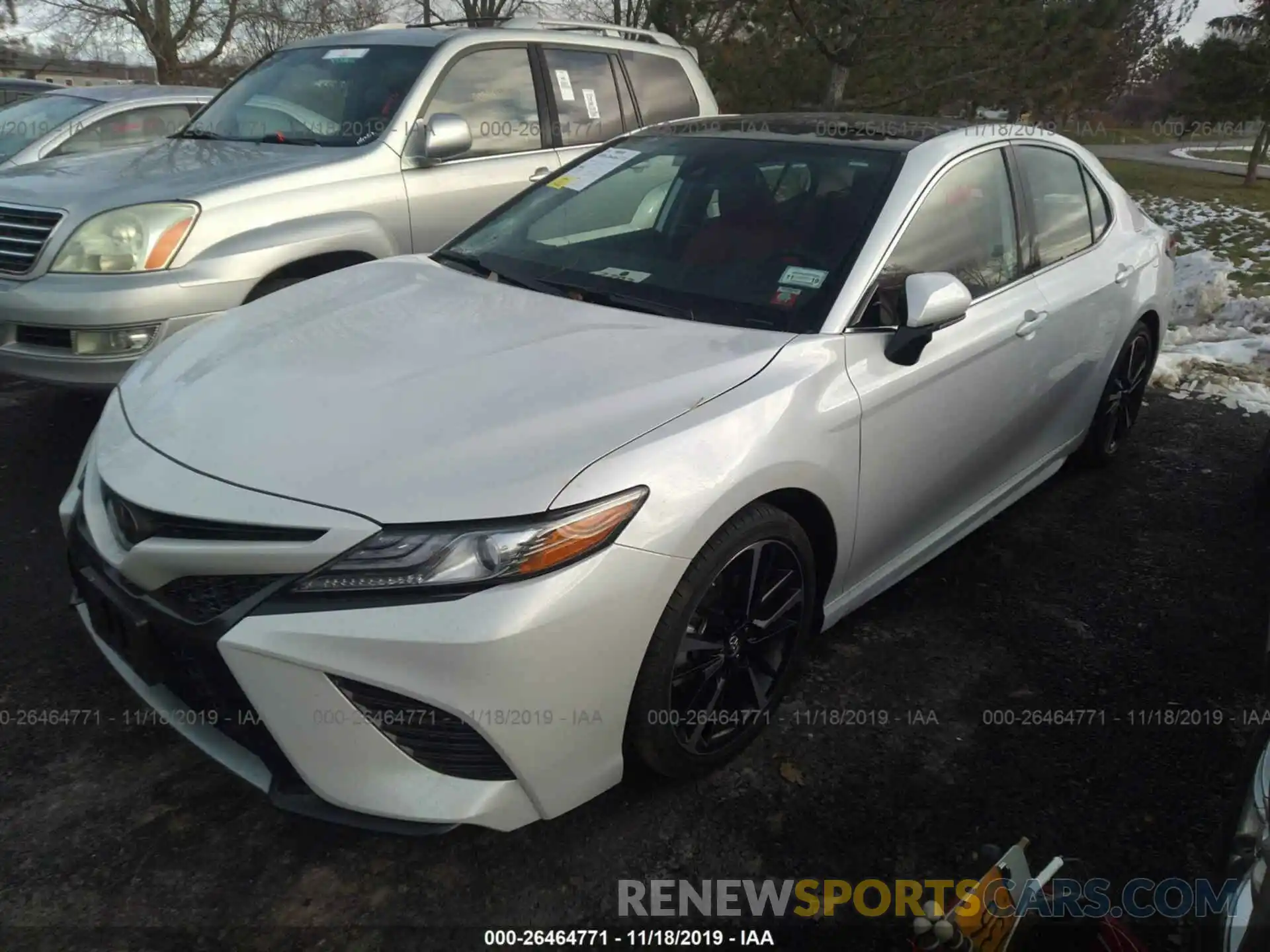 2 Photograph of a damaged car 4T1B61HK8KU823401 TOYOTA CAMRY 2019