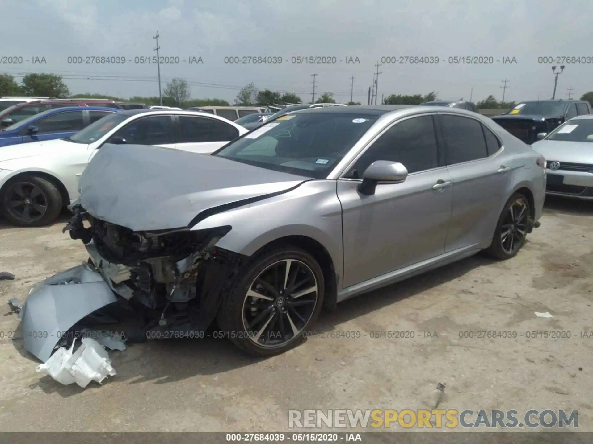 2 Photograph of a damaged car 4T1B61HK8KU835175 TOYOTA CAMRY 2019