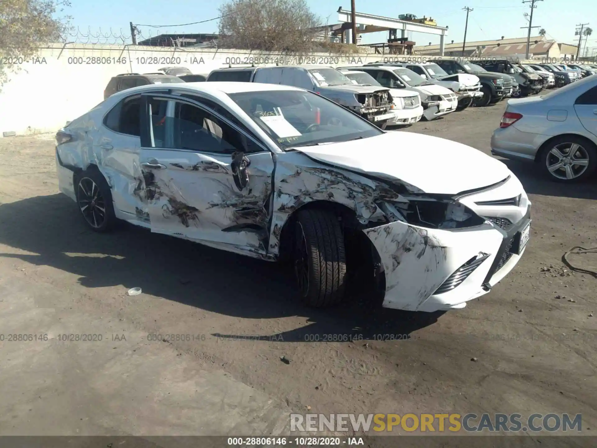 1 Photograph of a damaged car 4T1B61HK8KU836469 TOYOTA CAMRY 2019