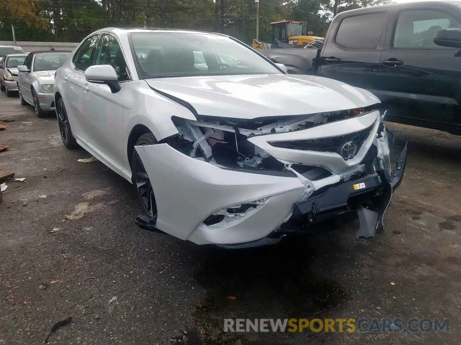 1 Photograph of a damaged car 4T1B61HK8KU849769 TOYOTA CAMRY 2019