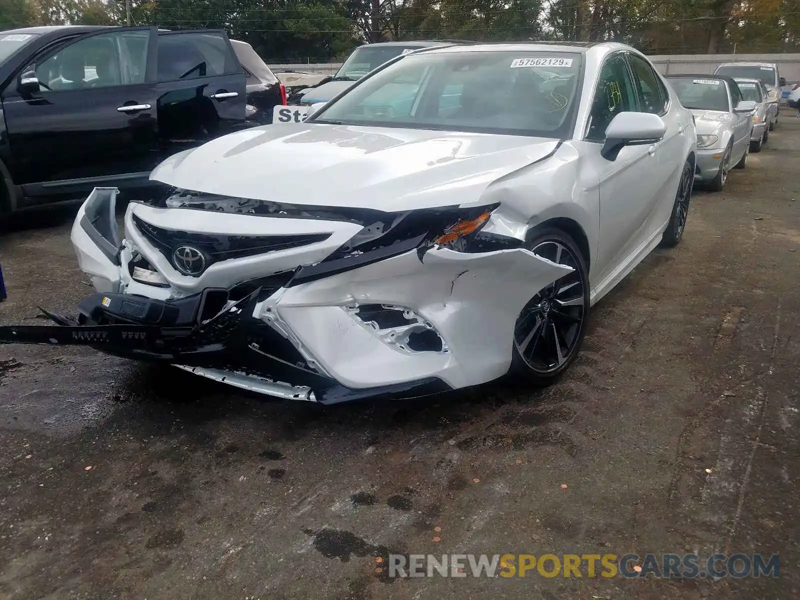 2 Photograph of a damaged car 4T1B61HK8KU849769 TOYOTA CAMRY 2019