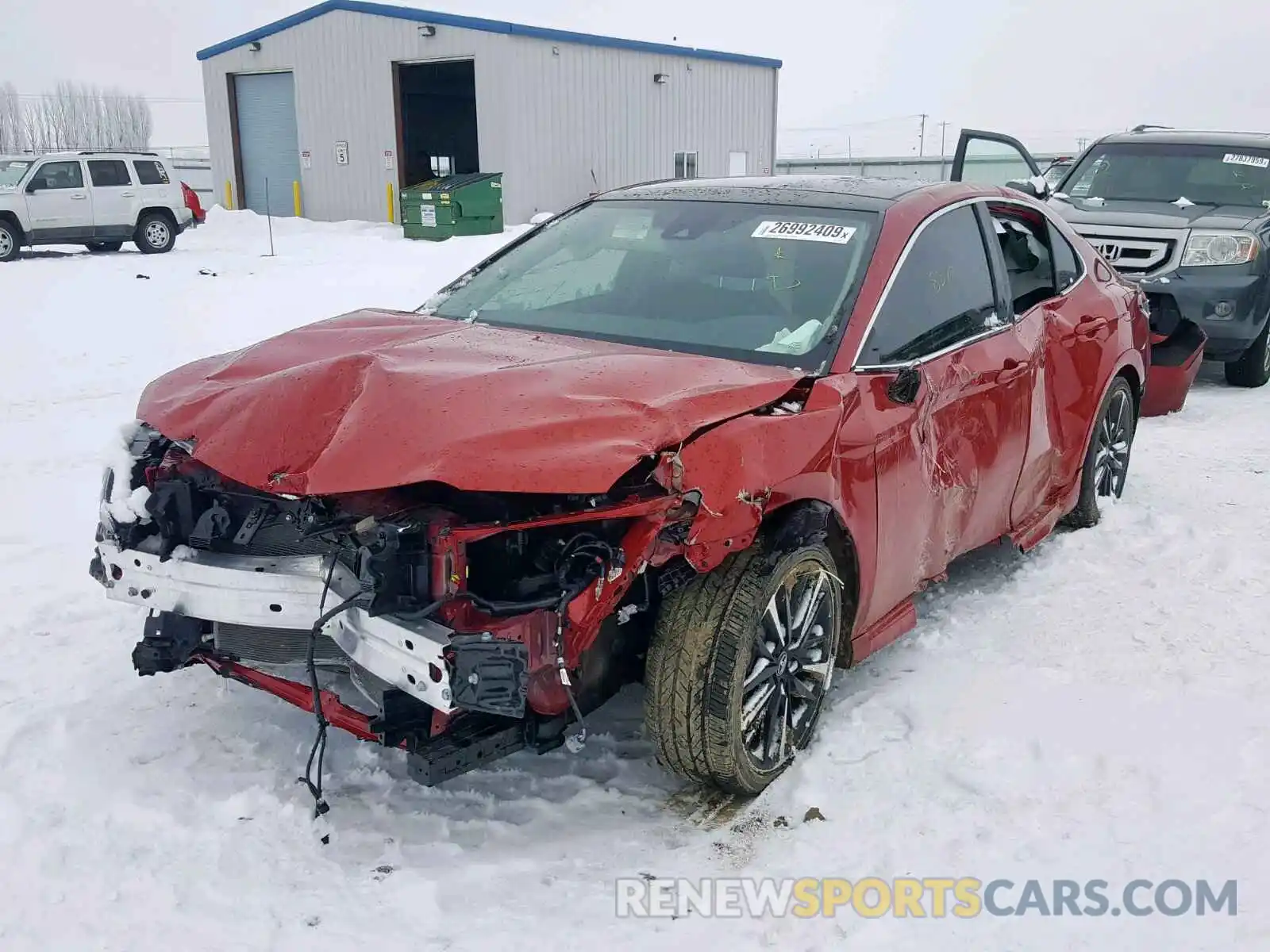 2 Photograph of a damaged car 4T1B61HK9KU162204 TOYOTA CAMRY 2019