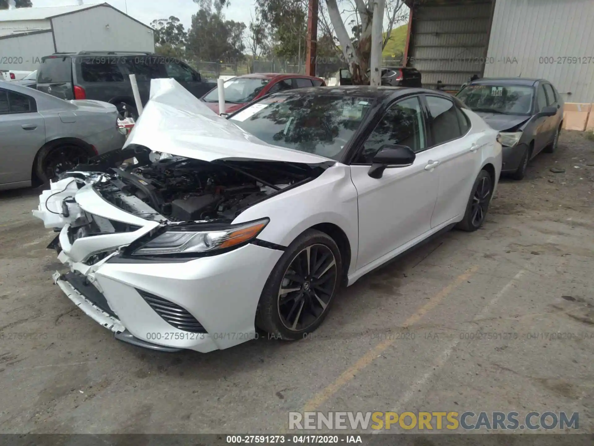 2 Photograph of a damaged car 4T1B61HK9KU166544 TOYOTA CAMRY 2019