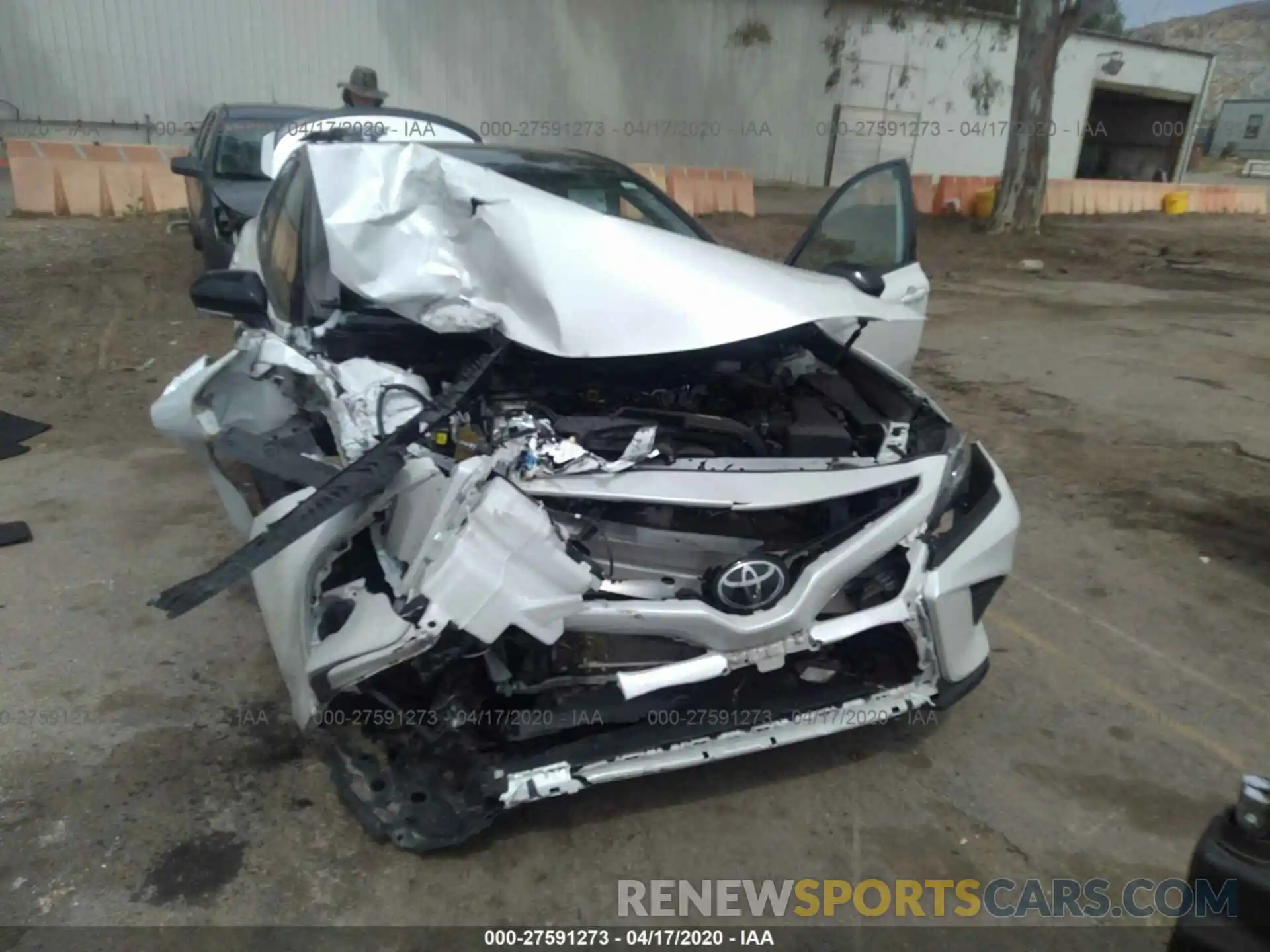 6 Photograph of a damaged car 4T1B61HK9KU166544 TOYOTA CAMRY 2019