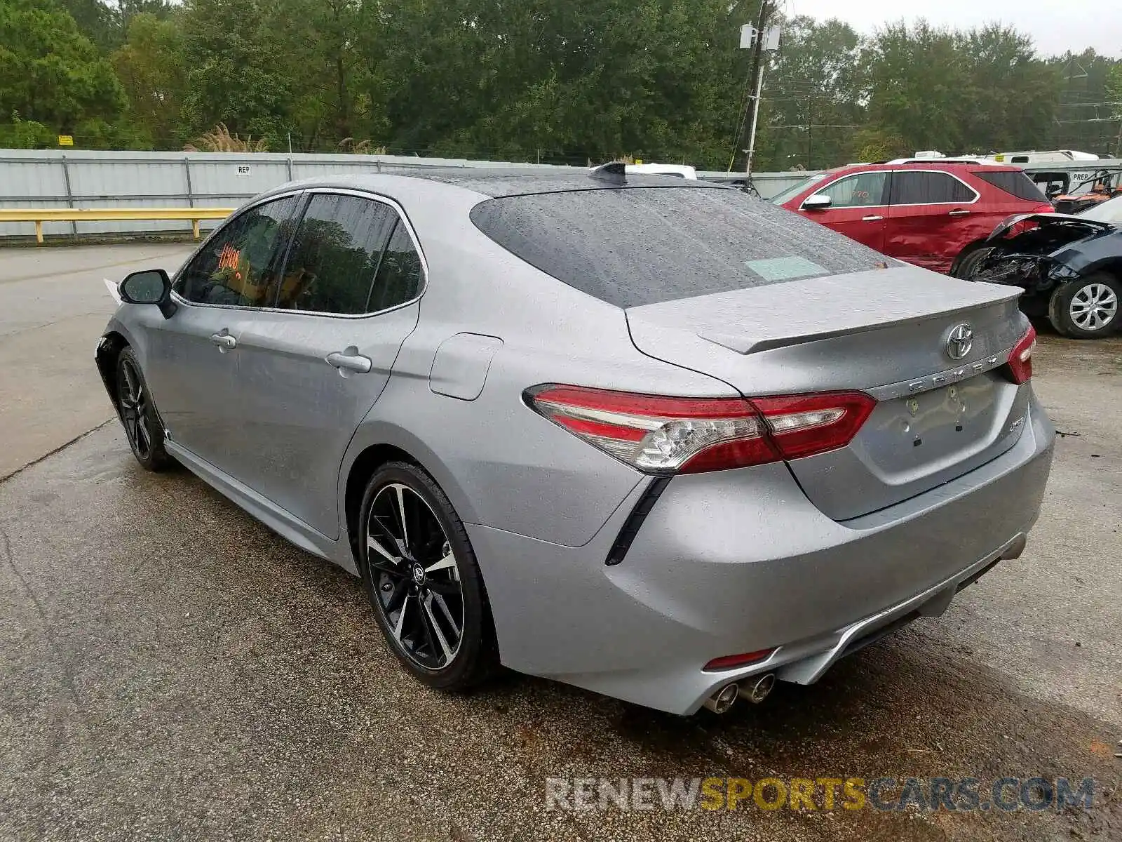 3 Photograph of a damaged car 4T1B61HK9KU169248 TOYOTA CAMRY 2019