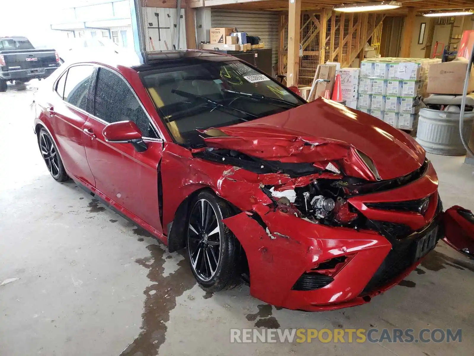 1 Photograph of a damaged car 4T1B61HK9KU171839 TOYOTA CAMRY 2019