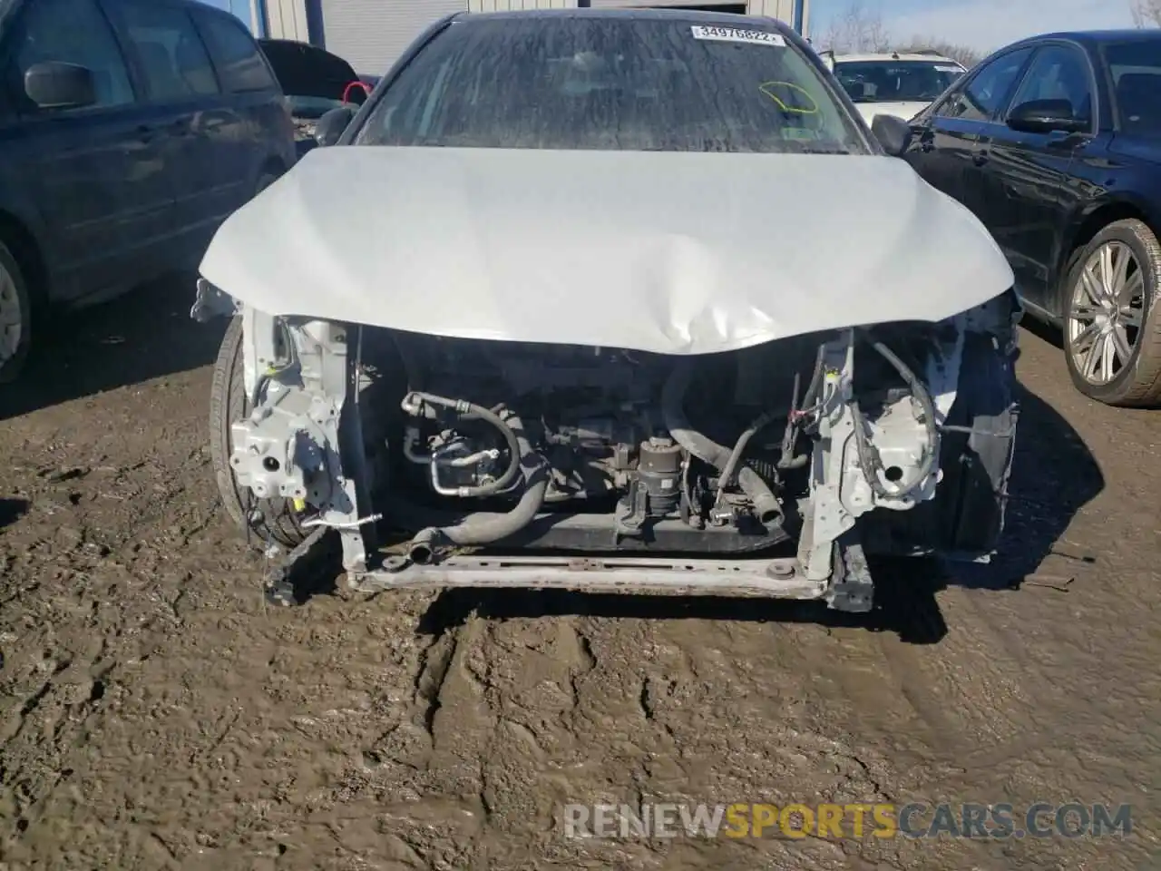 9 Photograph of a damaged car 4T1B61HK9KU184929 TOYOTA CAMRY 2019