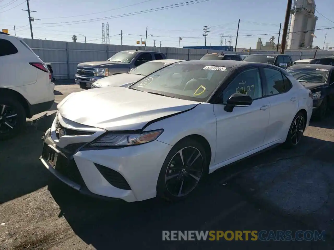 2 Photograph of a damaged car 4T1B61HK9KU195932 TOYOTA CAMRY 2019