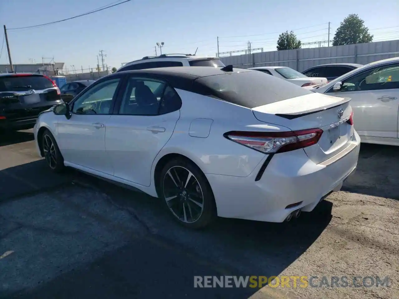 3 Photograph of a damaged car 4T1B61HK9KU195932 TOYOTA CAMRY 2019