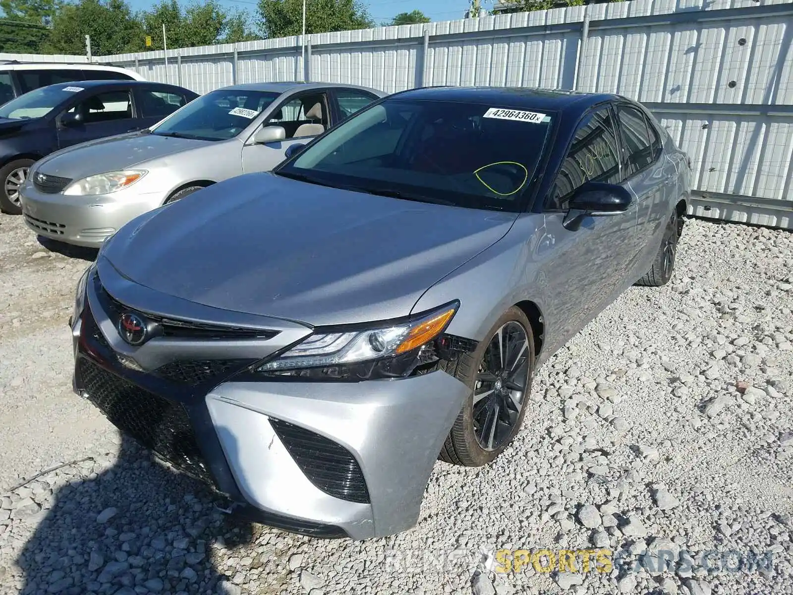 2 Photograph of a damaged car 4T1B61HK9KU197325 TOYOTA CAMRY 2019