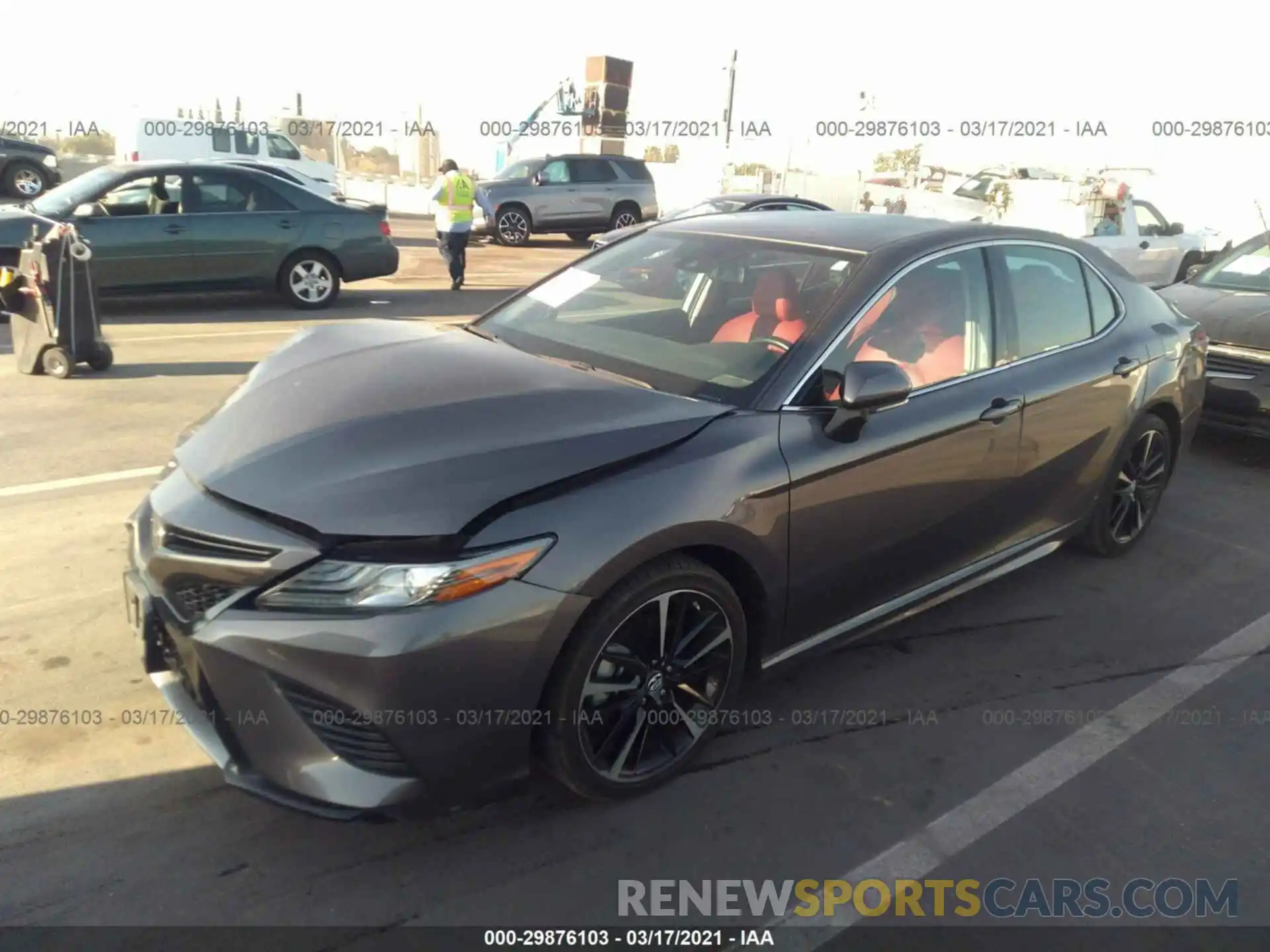 2 Photograph of a damaged car 4T1B61HK9KU212941 TOYOTA CAMRY 2019