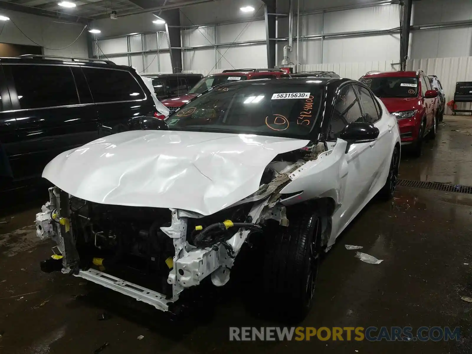 2 Photograph of a damaged car 4T1B61HK9KU219601 TOYOTA CAMRY 2019