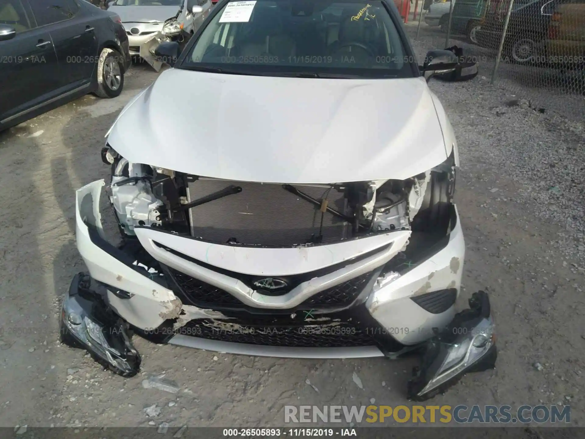 6 Photograph of a damaged car 4T1B61HK9KU230260 TOYOTA CAMRY 2019