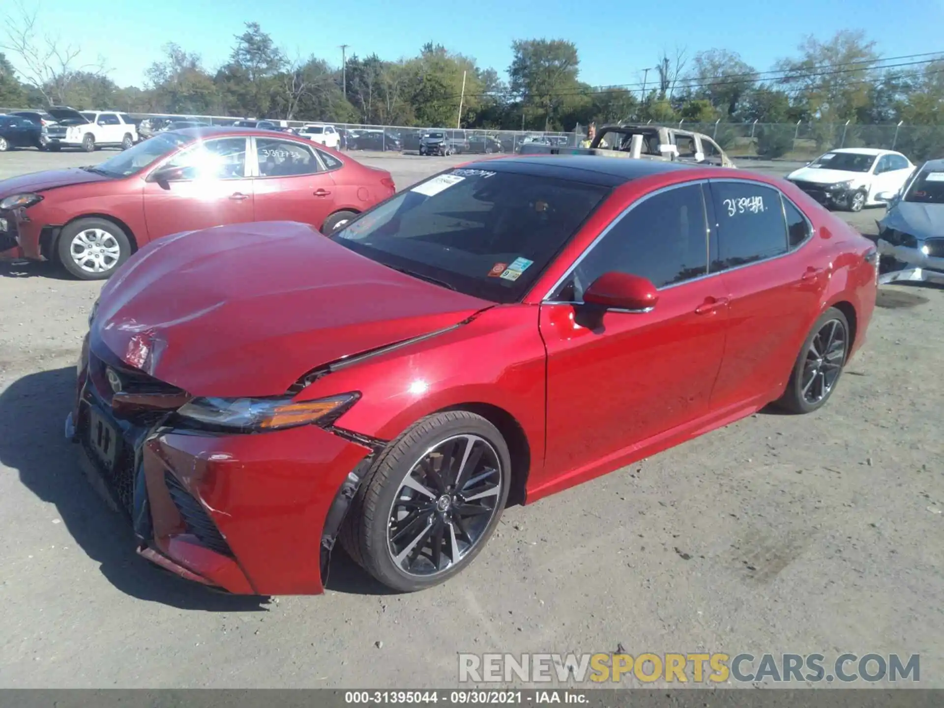 2 Photograph of a damaged car 4T1B61HK9KU231618 TOYOTA CAMRY 2019