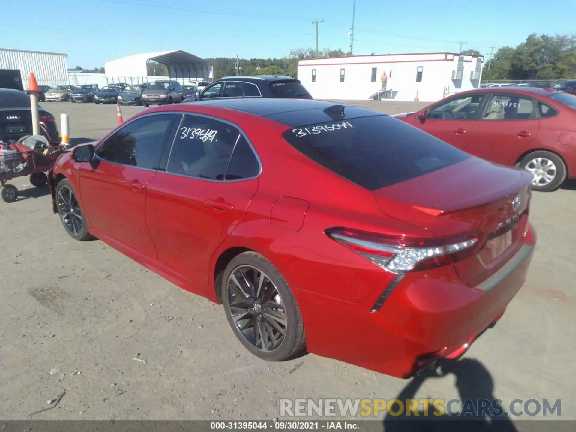 3 Photograph of a damaged car 4T1B61HK9KU231618 TOYOTA CAMRY 2019