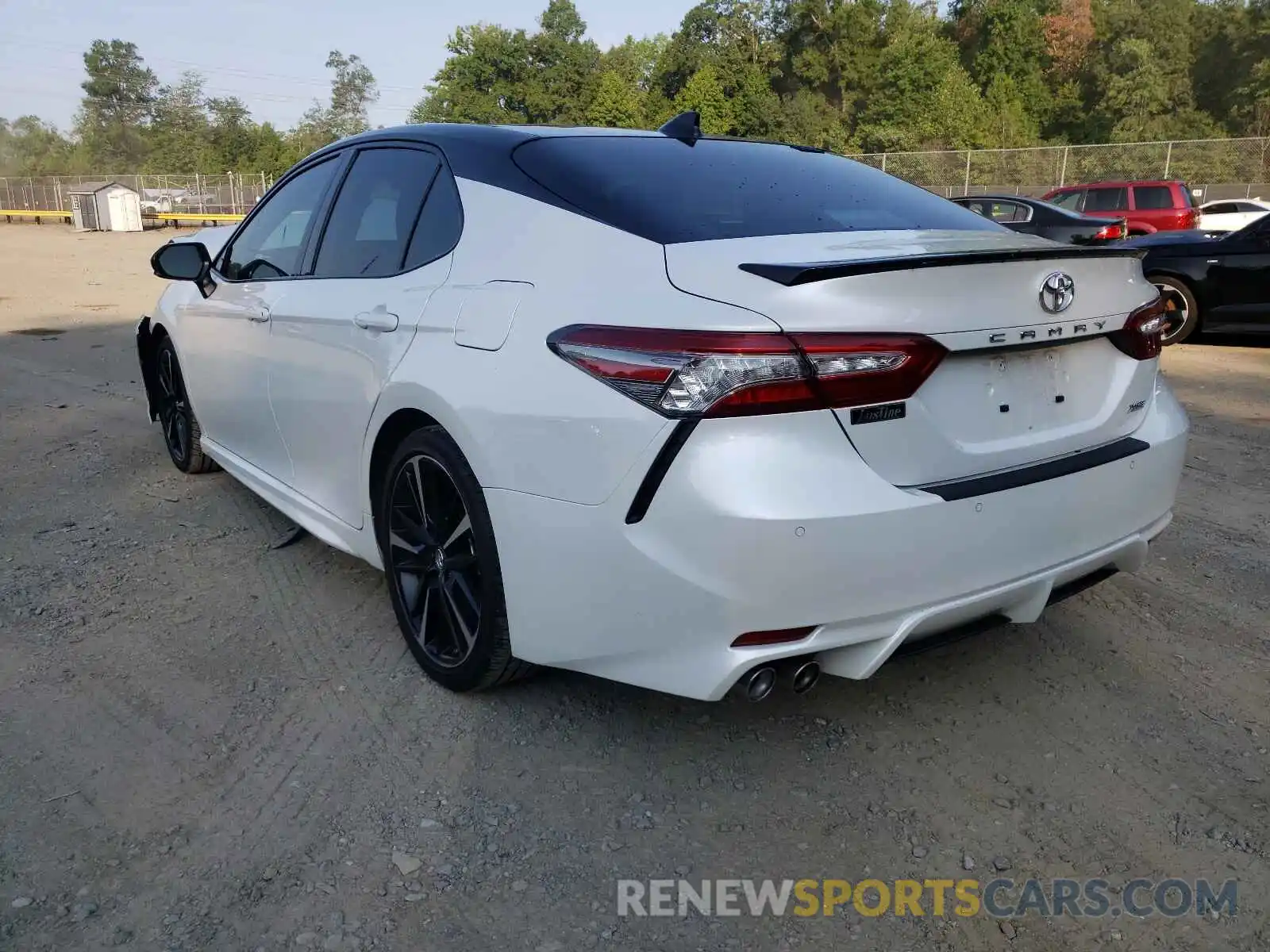 3 Фотография поврежденного автомобиля 4T1B61HK9KU243929 TOYOTA CAMRY 2019