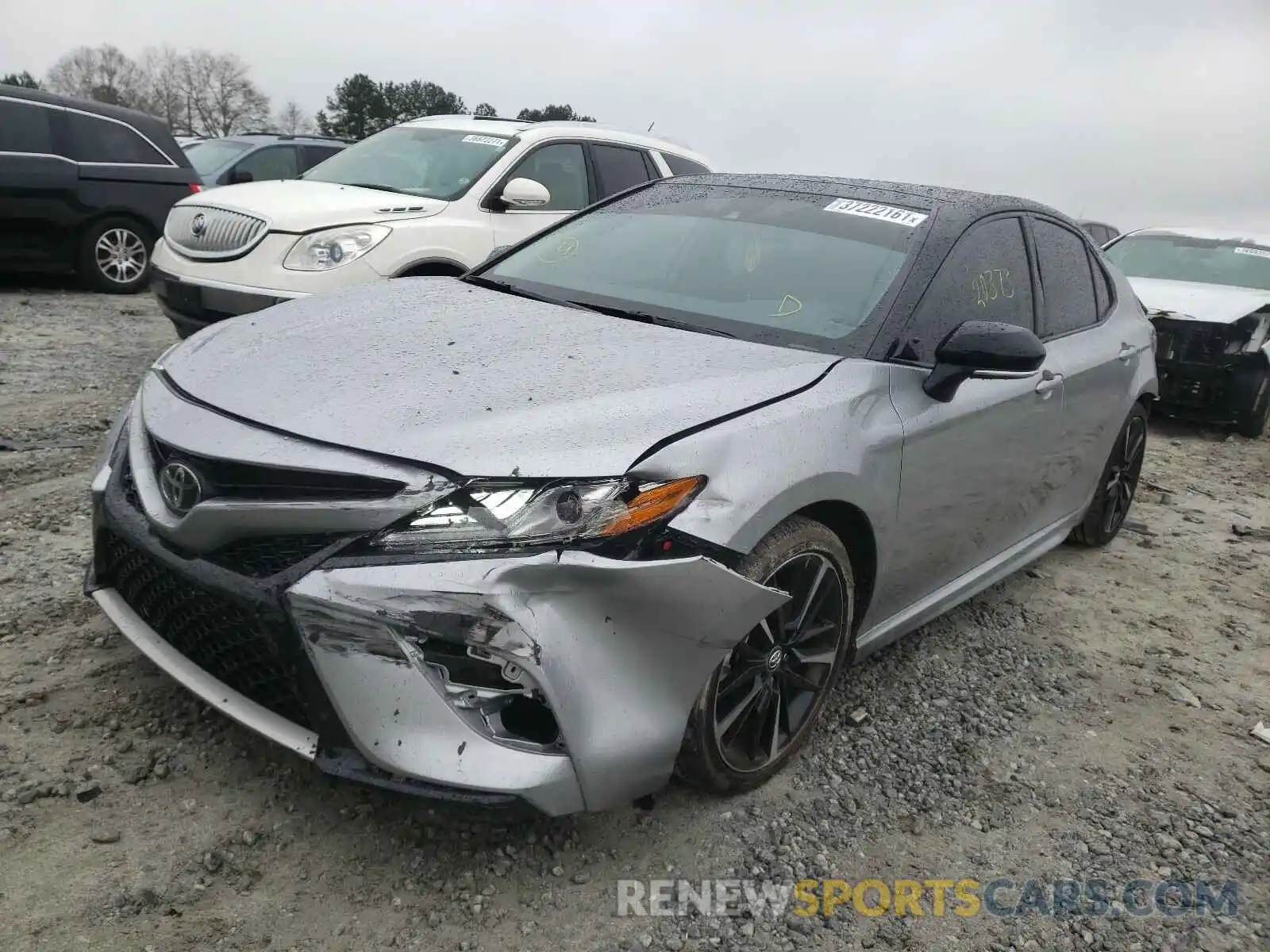 2 Photograph of a damaged car 4T1B61HK9KU254946 TOYOTA CAMRY 2019