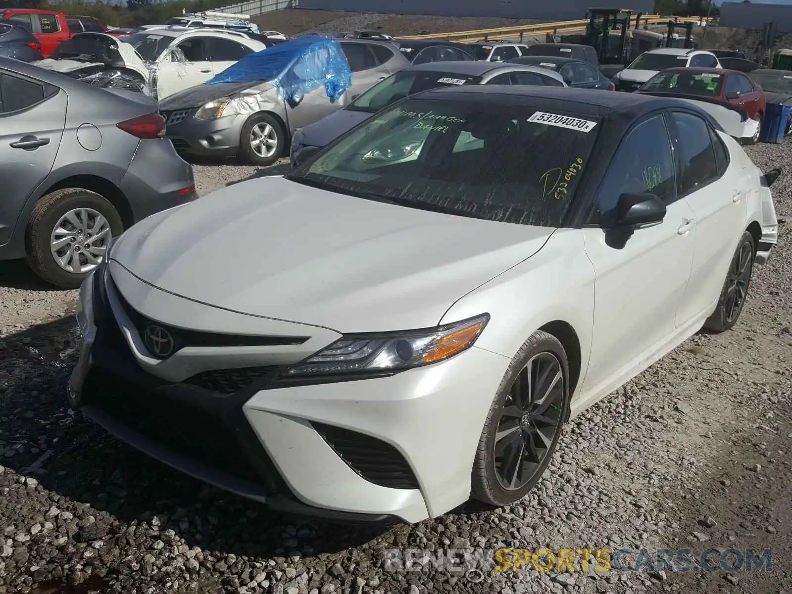 2 Photograph of a damaged car 4T1B61HK9KU259824 TOYOTA CAMRY 2019