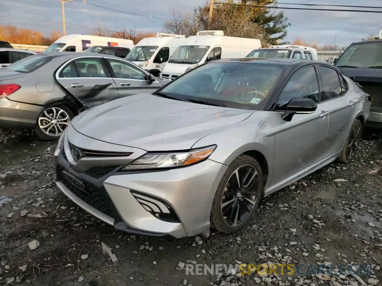 2 Photograph of a damaged car 4T1B61HK9KU274811 TOYOTA CAMRY 2019