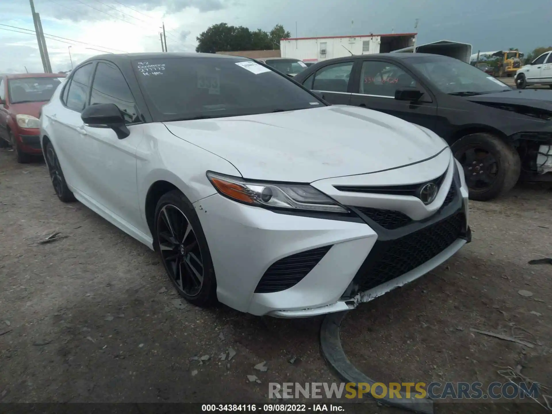 1 Photograph of a damaged car 4T1B61HK9KU277773 TOYOTA CAMRY 2019