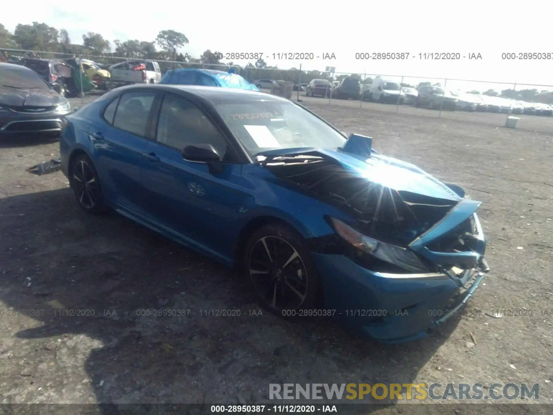 1 Photograph of a damaged car 4T1B61HK9KU279409 TOYOTA CAMRY 2019