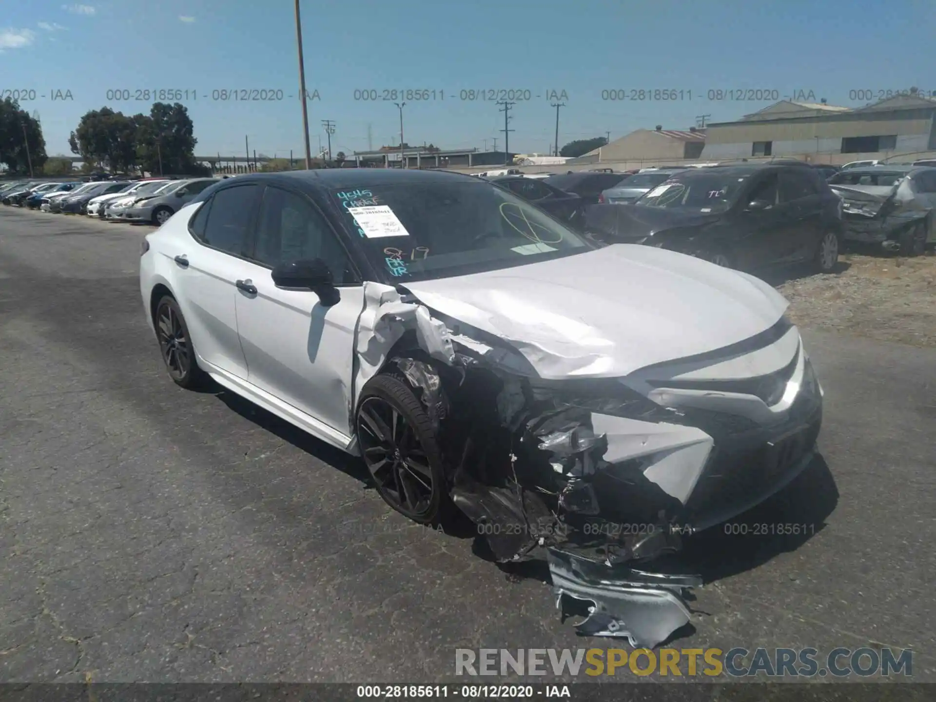 1 Photograph of a damaged car 4T1B61HK9KU288160 TOYOTA CAMRY 2019