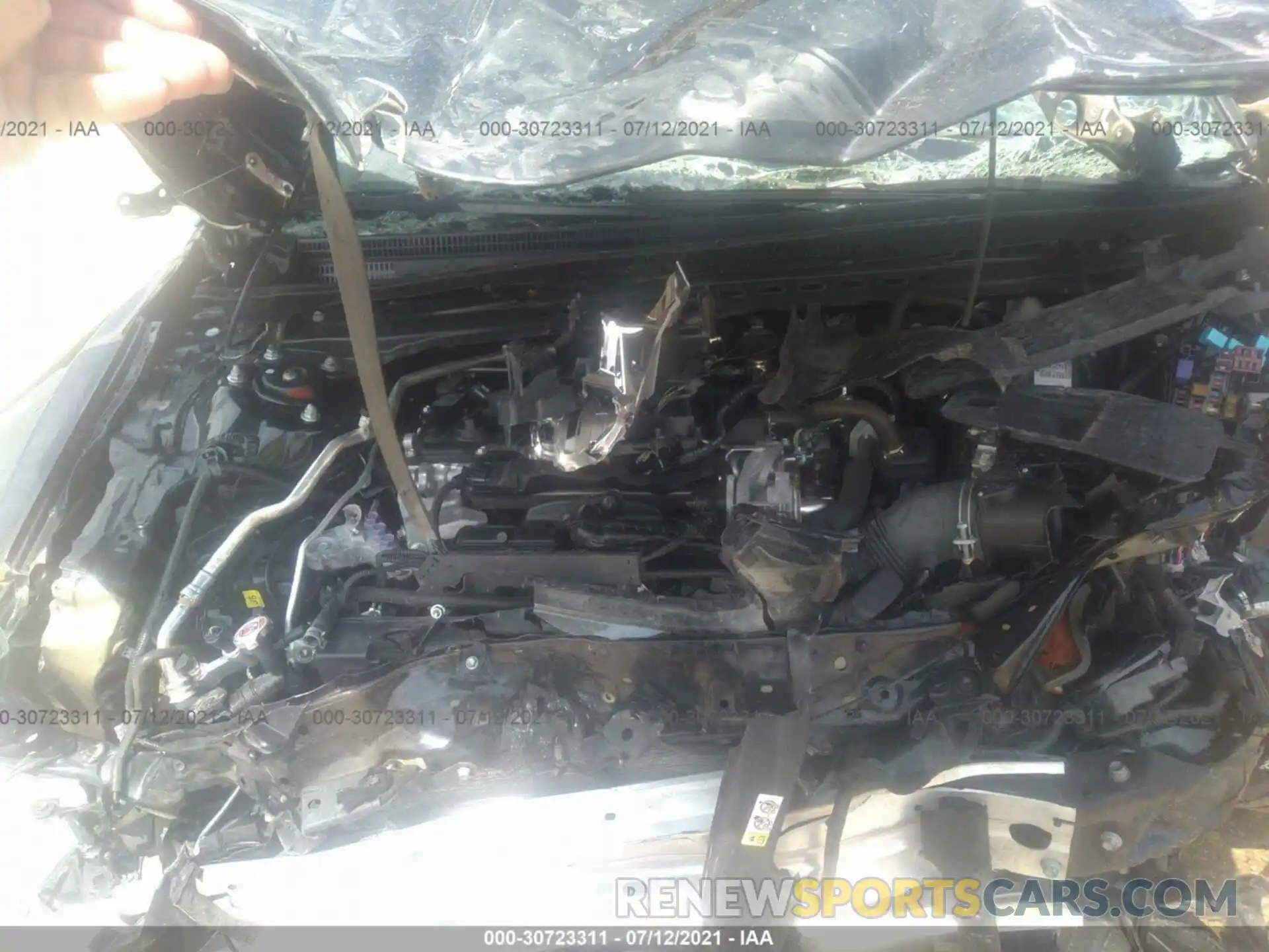 10 Photograph of a damaged car 4T1B61HK9KU293777 TOYOTA CAMRY 2019