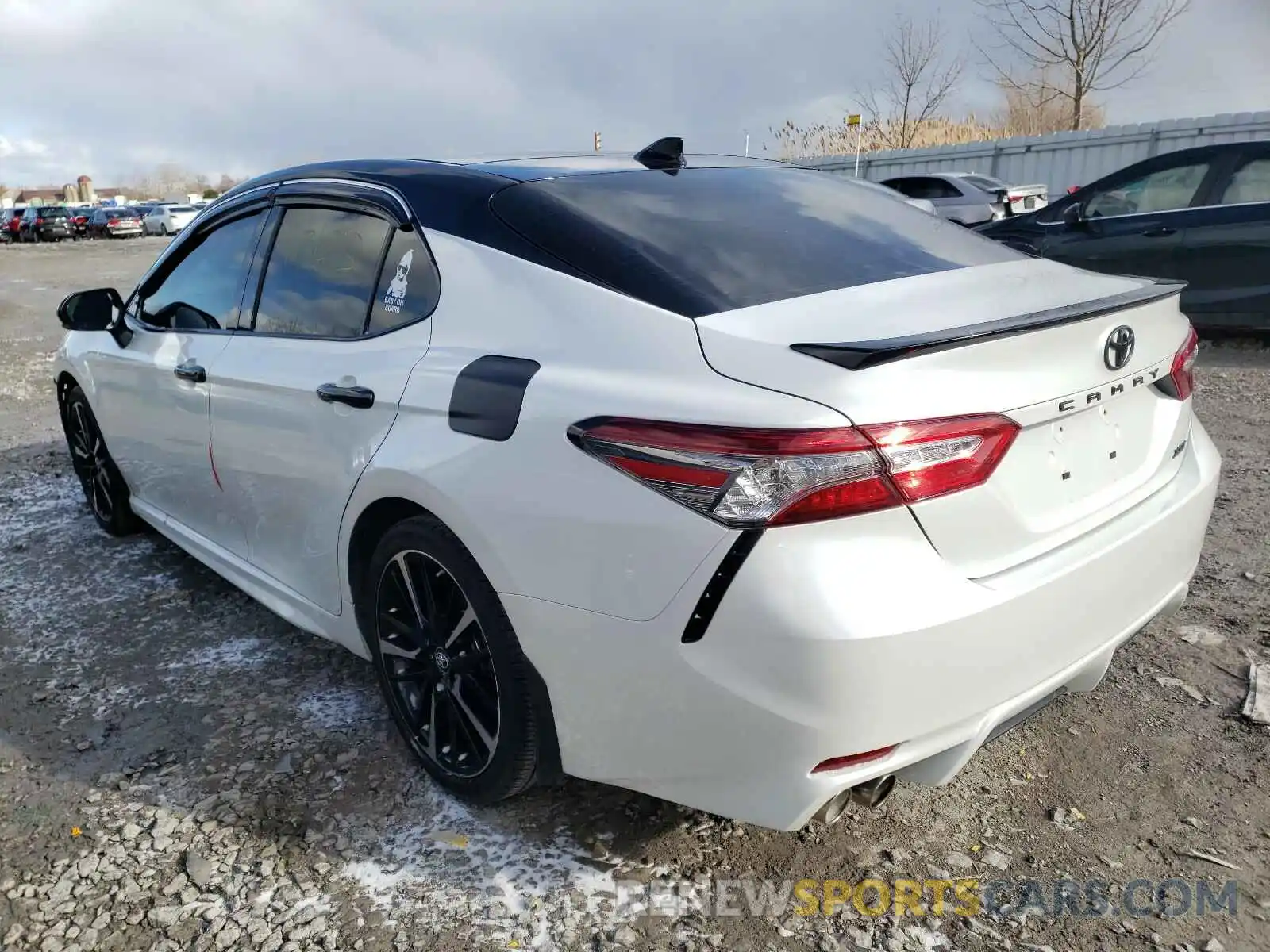 3 Photograph of a damaged car 4T1B61HK9KU295089 TOYOTA CAMRY 2019