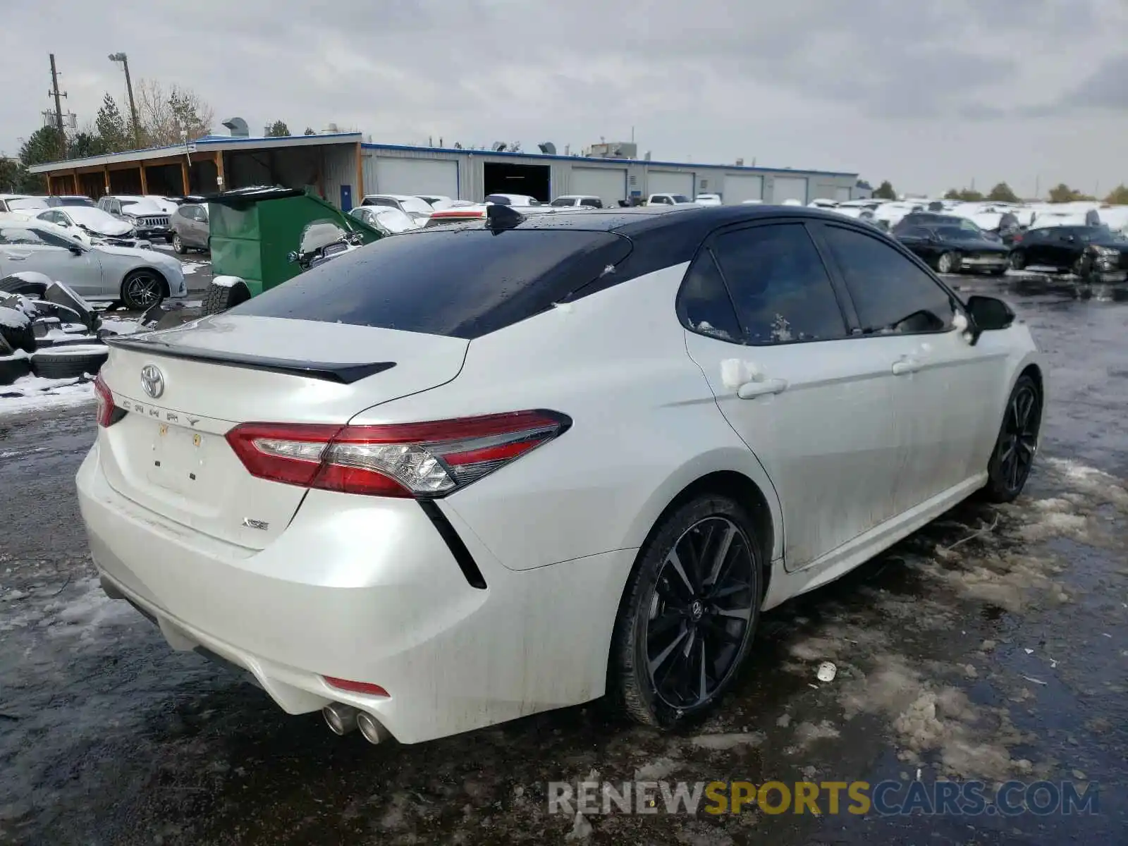 4 Фотография поврежденного автомобиля 4T1B61HK9KU295626 TOYOTA CAMRY 2019