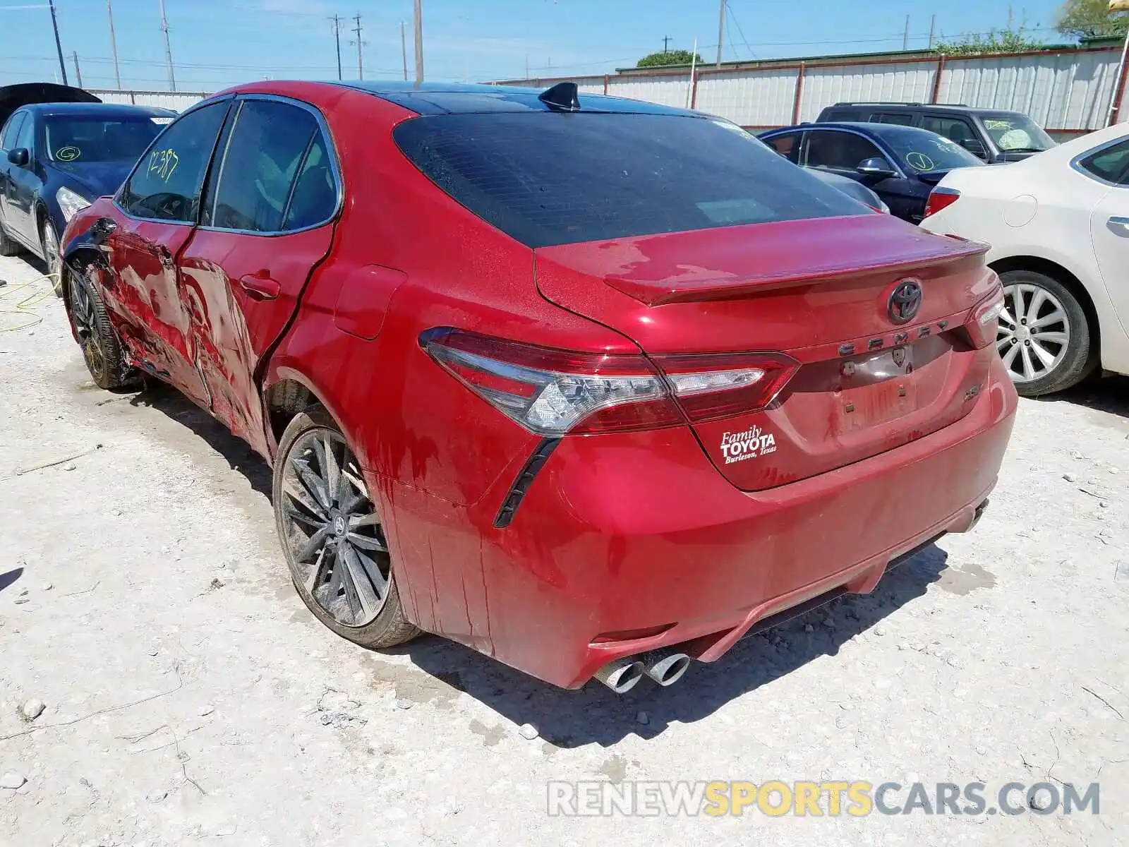 3 Photograph of a damaged car 4T1B61HK9KU298834 TOYOTA CAMRY 2019