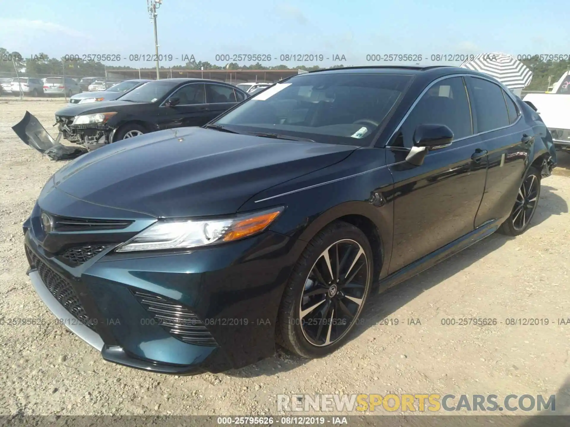 2 Photograph of a damaged car 4T1B61HK9KU687909 TOYOTA CAMRY 2019