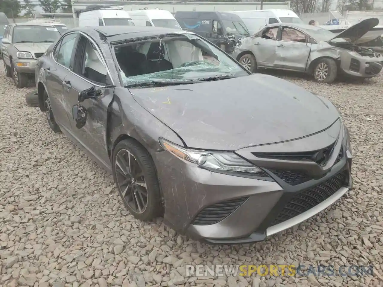 1 Photograph of a damaged car 4T1B61HK9KU708743 TOYOTA CAMRY 2019