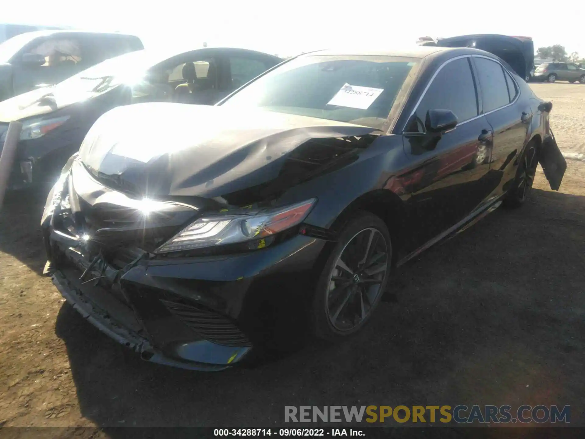 2 Photograph of a damaged car 4T1B61HK9KU725915 TOYOTA CAMRY 2019