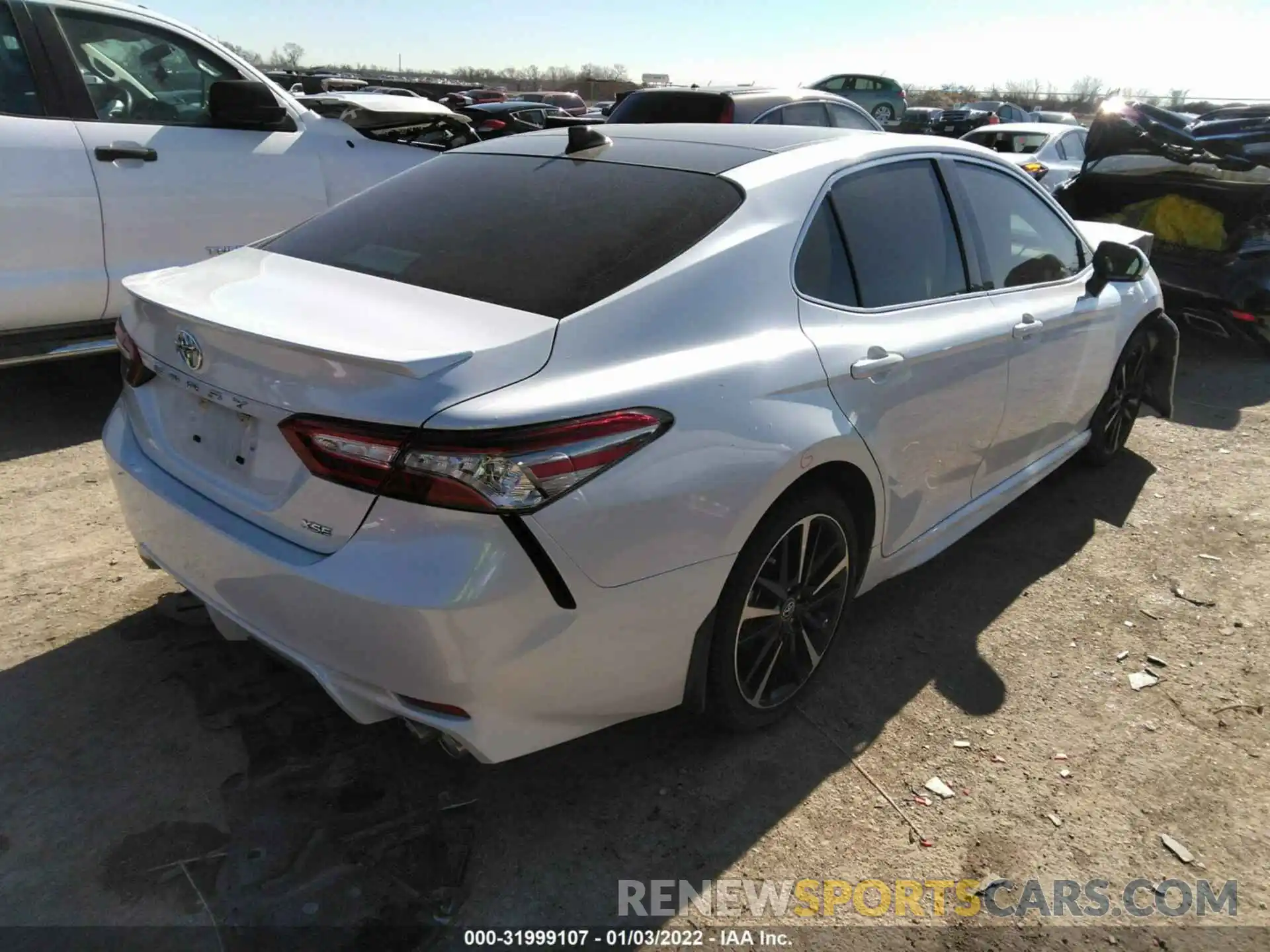 4 Photograph of a damaged car 4T1B61HK9KU747963 TOYOTA CAMRY 2019