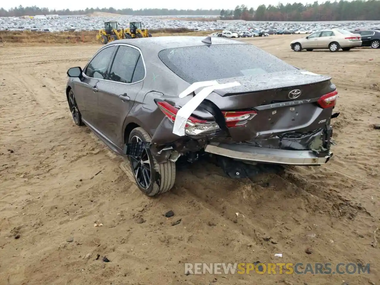 3 Photograph of a damaged car 4T1B61HK9KU771597 TOYOTA CAMRY 2019