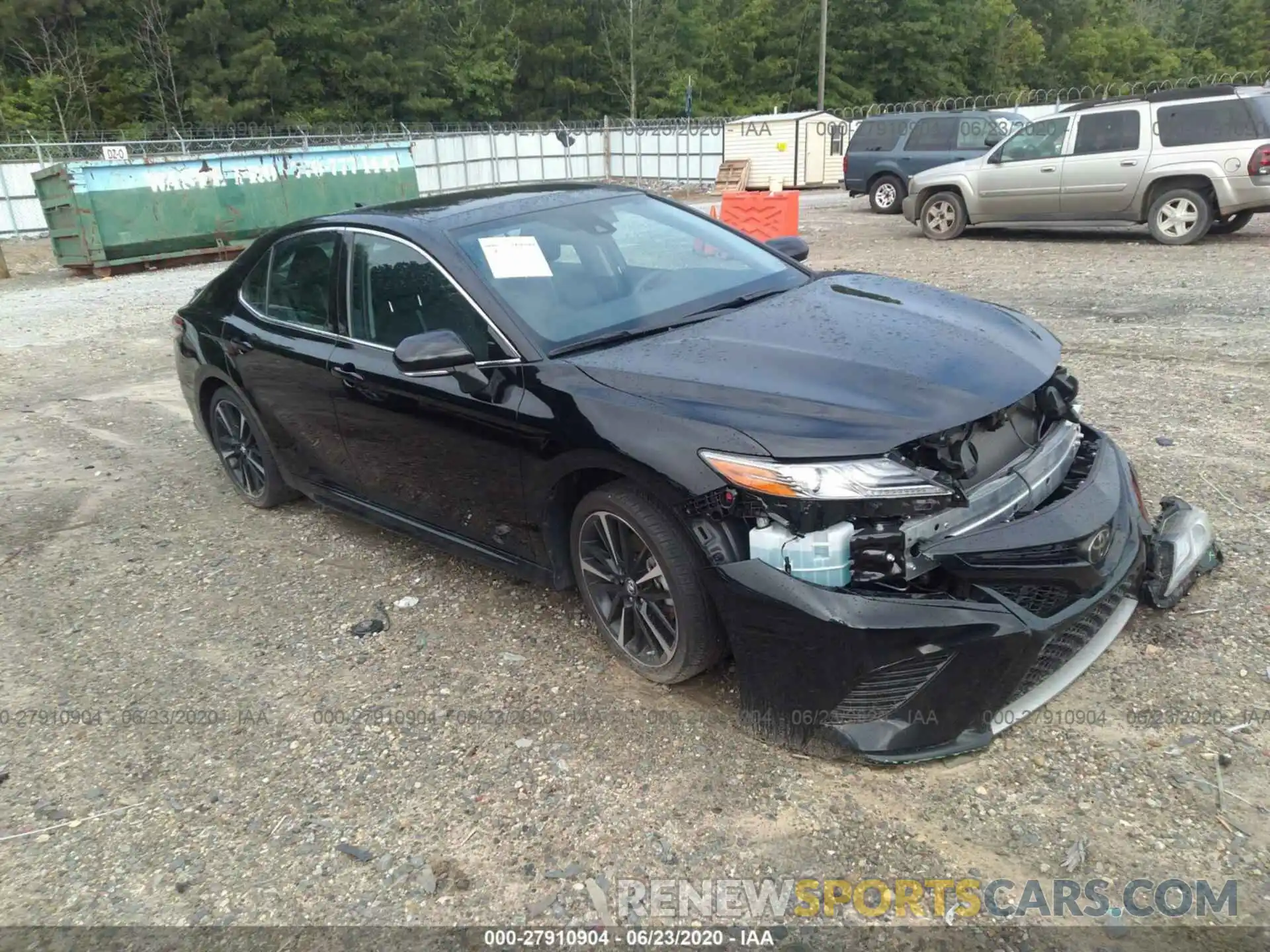 1 Photograph of a damaged car 4T1B61HK9KU780607 TOYOTA CAMRY 2019