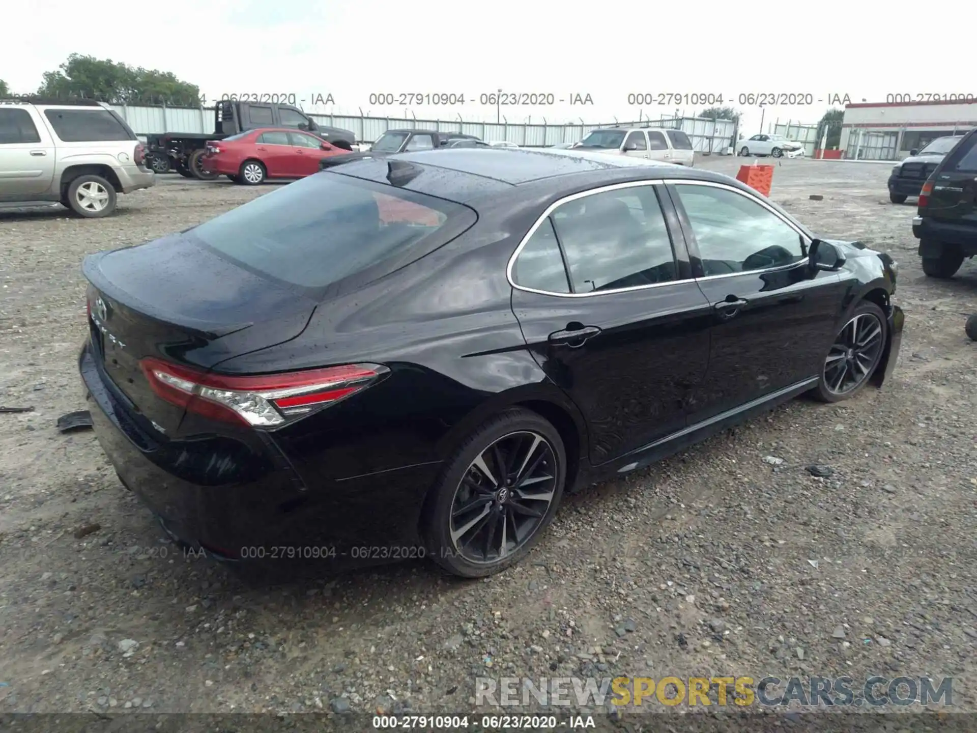 4 Фотография поврежденного автомобиля 4T1B61HK9KU780607 TOYOTA CAMRY 2019