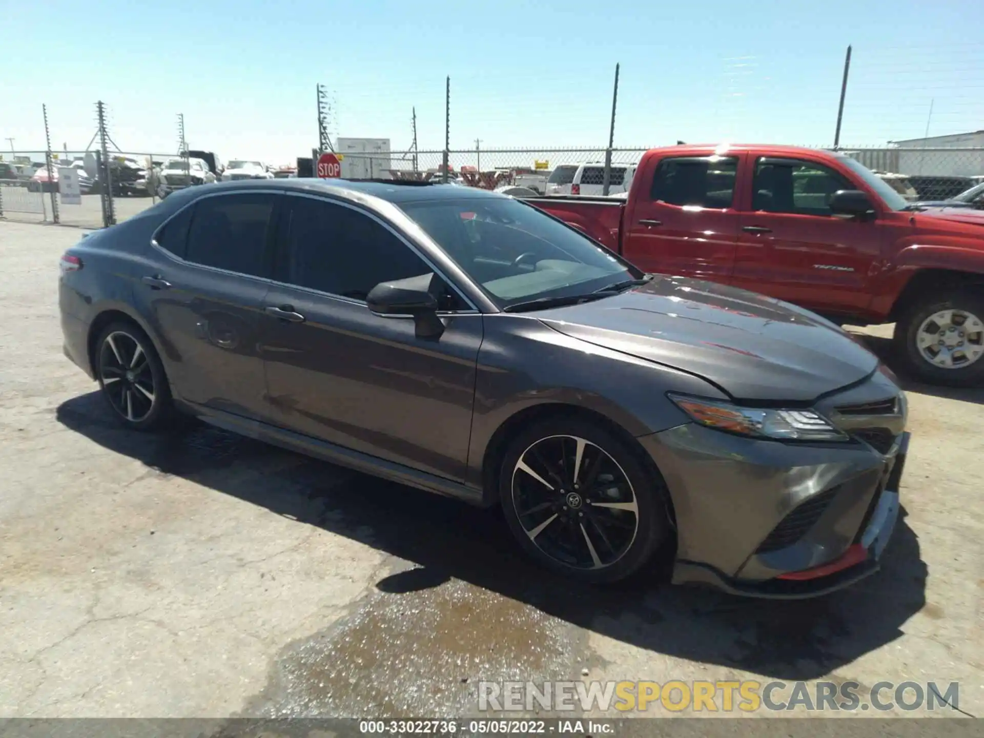 1 Photograph of a damaged car 4T1B61HK9KU781711 TOYOTA CAMRY 2019