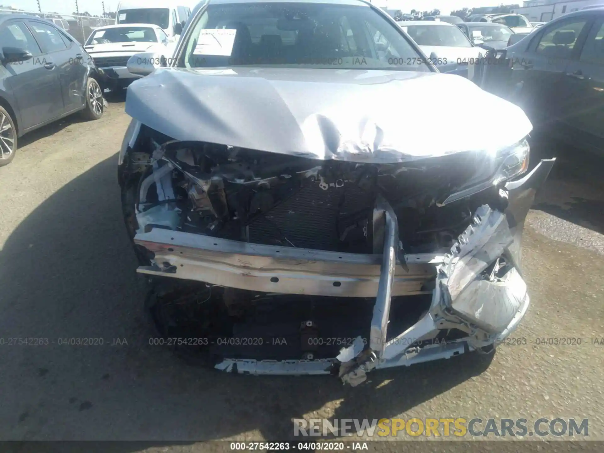 5 Photograph of a damaged car 4T1B61HK9KU795205 TOYOTA CAMRY 2019