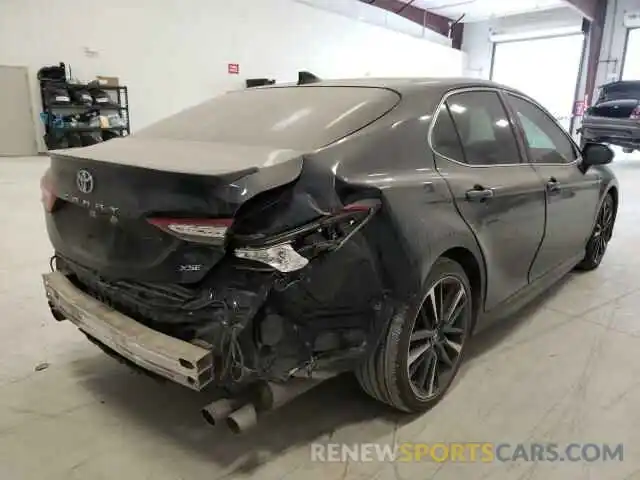 4 Photograph of a damaged car 4T1B61HK9KU796421 TOYOTA CAMRY 2019