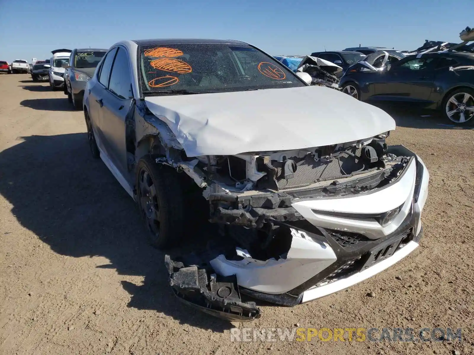 9 Photograph of a damaged car 4T1B61HK9KU800502 TOYOTA CAMRY 2019