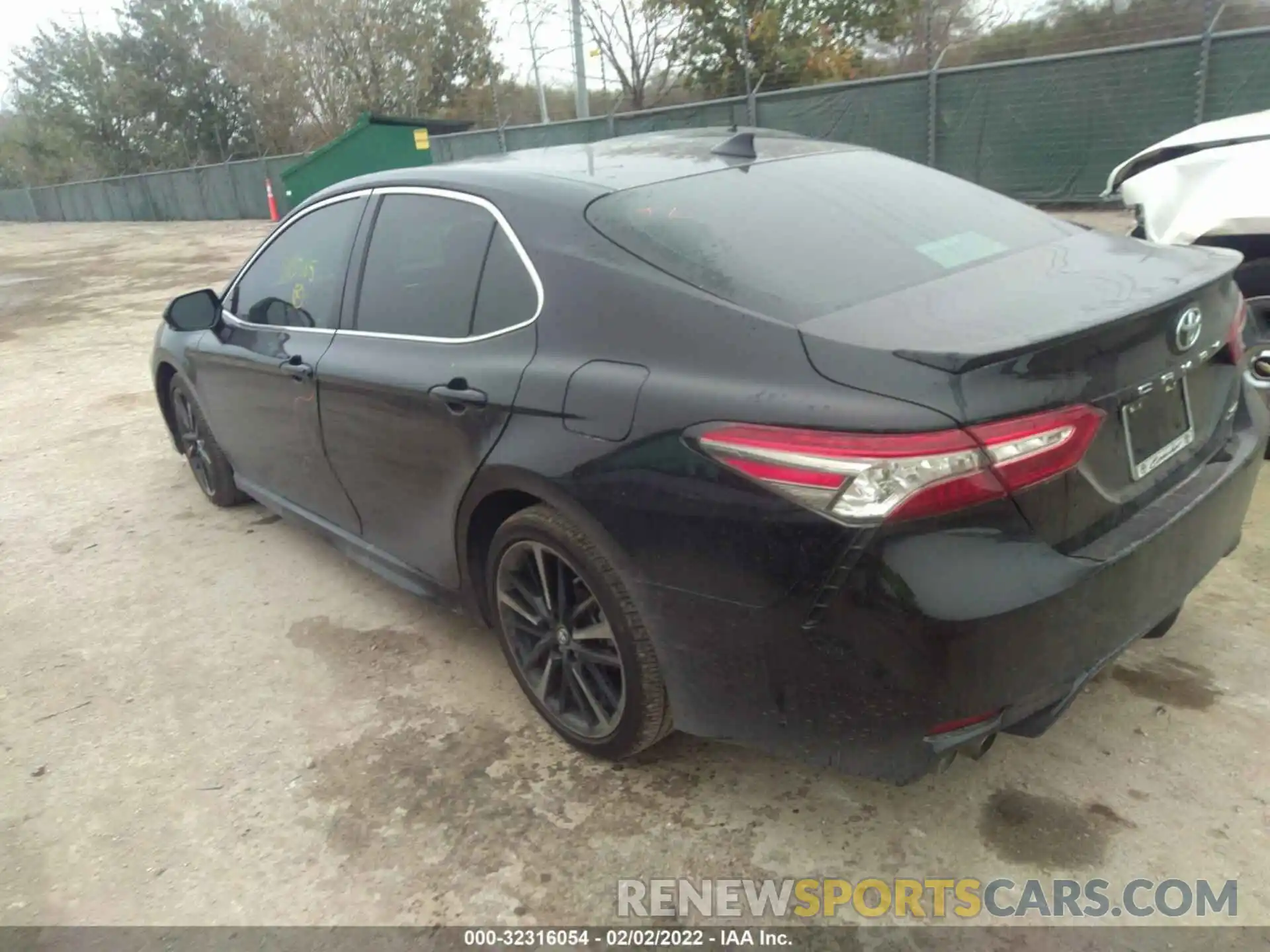 3 Фотография поврежденного автомобиля 4T1B61HK9KU813315 TOYOTA CAMRY 2019