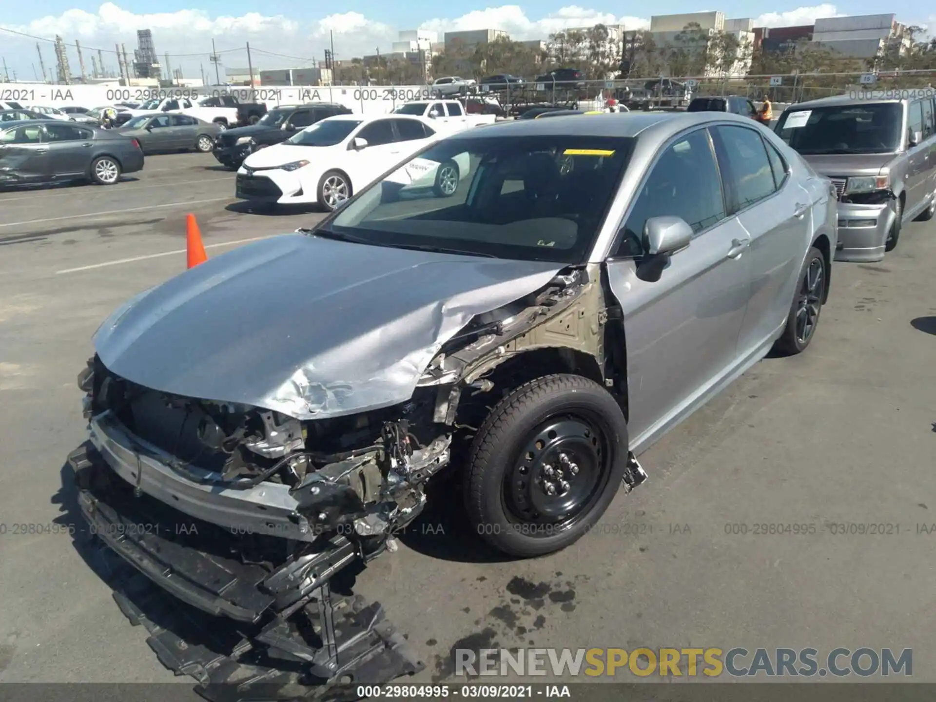 2 Photograph of a damaged car 4T1B61HK9KU817705 TOYOTA CAMRY 2019