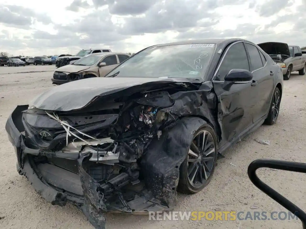 2 Photograph of a damaged car 4T1B61HK9KU819163 TOYOTA CAMRY 2019