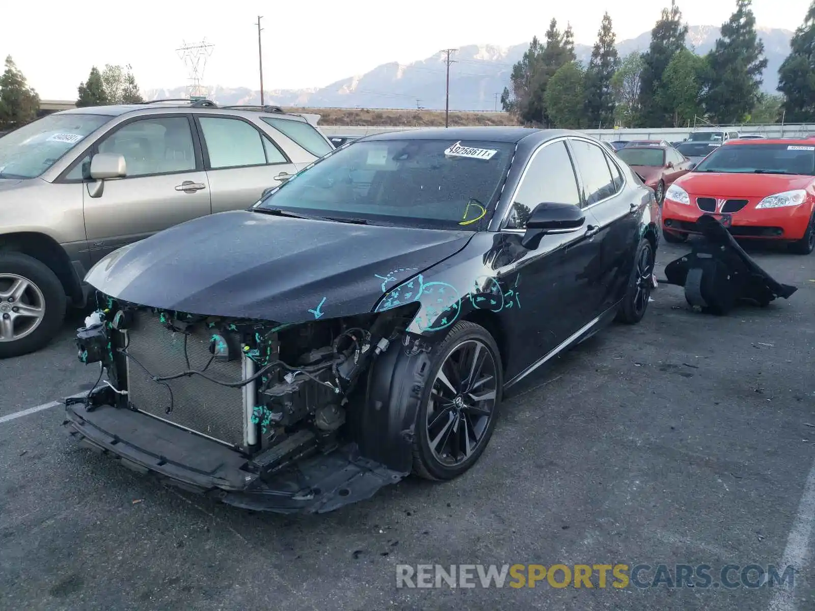 2 Photograph of a damaged car 4T1B61HK9KU822600 TOYOTA CAMRY 2019